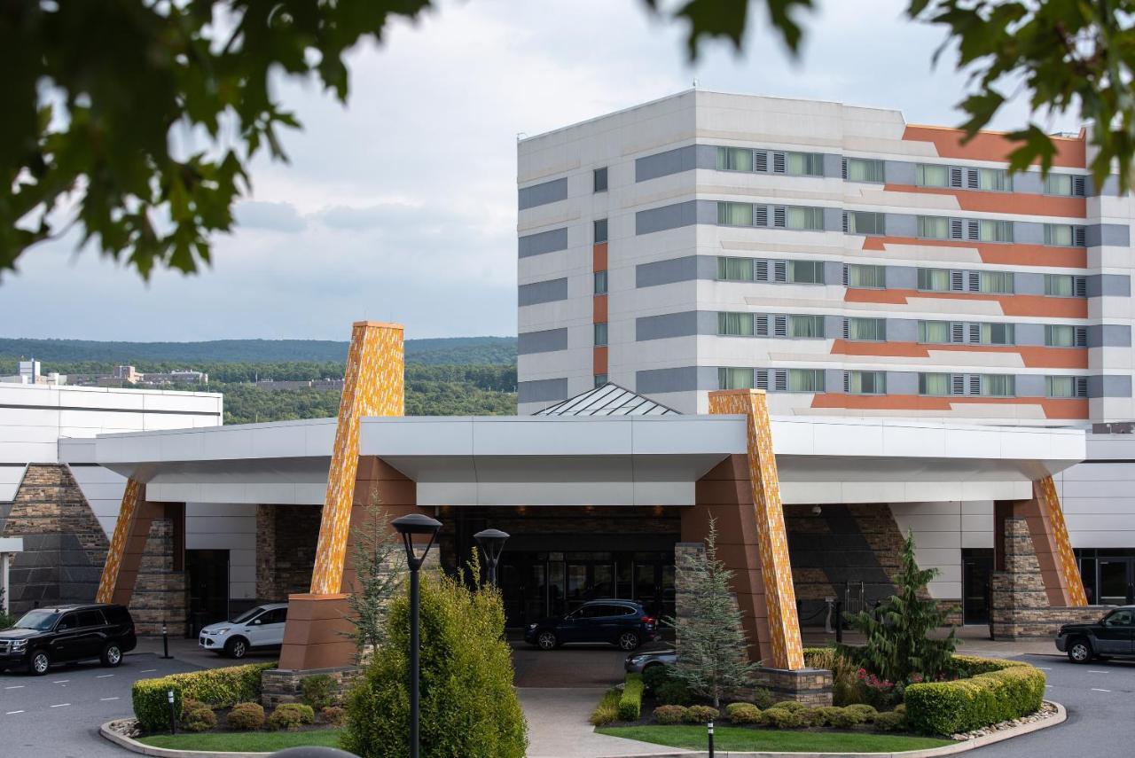 Mohegan Pennsylvania - Adults Only Wilkes-Barre Exterior foto