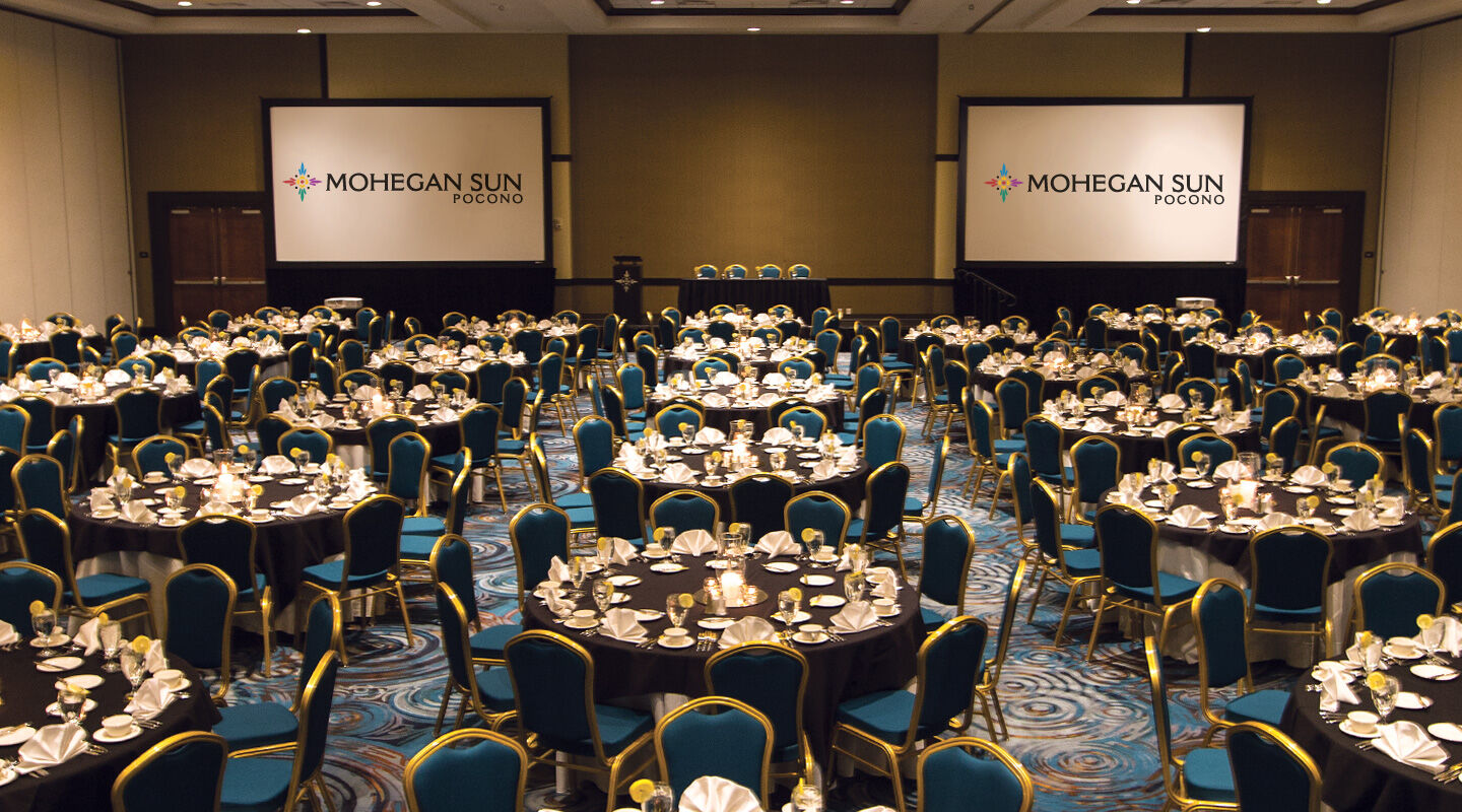 Mohegan Pennsylvania - Adults Only Wilkes-Barre Exterior foto